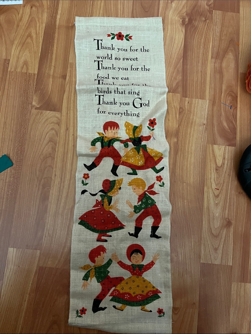 Vintage-ScandinavianInspired Thank You Prayer Wall Hanging — Red, Green & Yellow